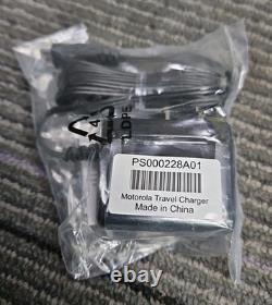 Motorola Solutions RMU2040 RM Series On-Site Two-Way Business Radio Motorola Solutions RMU2040 RM Series On-Site Two-Way Business Radio
