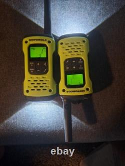 Motorola Solutions T600 35 Miles Waterproof Two-way Radio Green, 2-pack