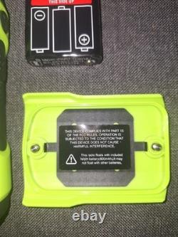 Motorola Solutions T600 35 Miles Waterproof Two-way Radio Green, 2-pack