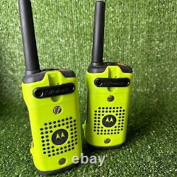 Motorola Solutions Talkabout T605 H20 Two-Way Radios Open Box