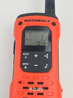 Motorola T605 H20 Portable FRS, Two-Way Radios, 2 Pack, 22 Channels