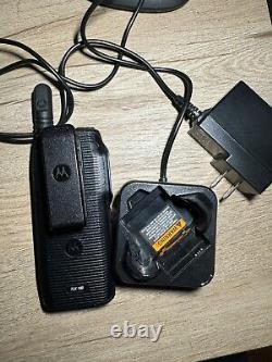Motorola TLK-100 4G LTE Two-Way Radio Wave Black