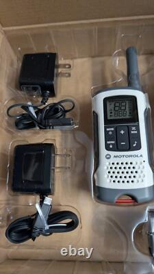 Motorola Talkabout T260TP Walkie Talkies 3-Pack Two Way Radios long range White