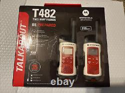Motorola Talkabout T482 Rechargeable Two-Way Radio, White/Red, 2-Pack