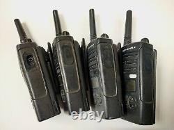 Motorola Two-way Radios With Microphones And Chargers (set Of 4)
