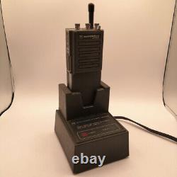 Motorola UHF MT500 With Charger BOTH WORKING Ghost Busters Portable Radio RD12-1