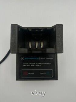Motorola UHF MT500 With Charger BOTH WORKING Ghost Busters Portable Radio RD12-1