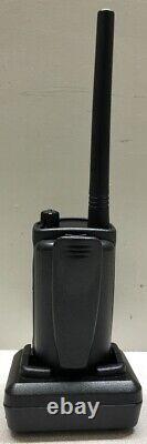 Motorola VHF Two-Way Radio Walkie Talkie with Battery Charger RDM207