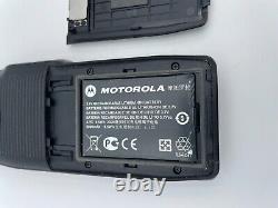 Motorola WAVE TLK 100 HK2112A Two-Way 8 Channel Radio Walkie 4G LTE WiFi Two Way