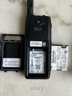 Motorola WAVE TLK 110 Two-Way Radio