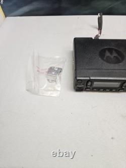 Motorola XPR2500 MOTOTRBO 403-470 MHz UHF 25w Two Way Radio AAM02QNH9JA1AN