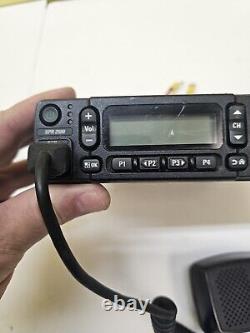 Motorola XPR2500 MOTOTRBO 403-470 MHz UHF Two Way Radio AAM02QNH9JA1AN