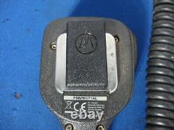 Motorola XPR3300e UHF 403-512MHz Two-Way Radio AAH02RDC9VA1AN with Charger Mic