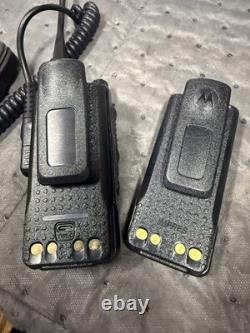 Motorola XPR3500 UHF 403-512Mhz Digital Radio AAH02RDH9JA2AN READ below