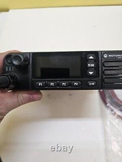 Motorola XPR5550 MOTOTRBO 136-174 MHz VHF 45w Two Way Radio w Mic AAM28JQN9KA1AN