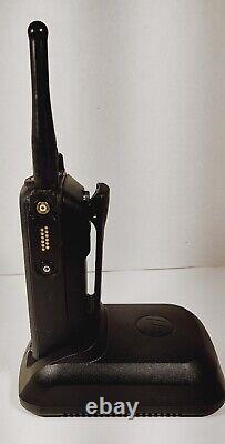 Motorola XPR6550 MOTOTRBO UHF 450-512 MHz TDMA DMR Two Way Radio AAH55TDH9LA1AN