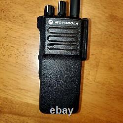 Motorola XPR7350e UHF 403-512MHz Radio AAH56RDC9WA1AN. Connect Plus. Complete