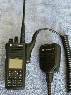 Motorola XPR7550e Two-way Radio