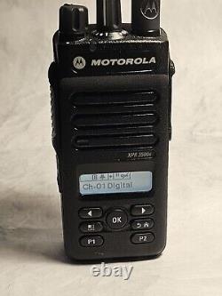 Motorola XPR 3500e (AAH02RDH9VA7AN-AMA) Two Way Radio UHF (Very Good Condition)