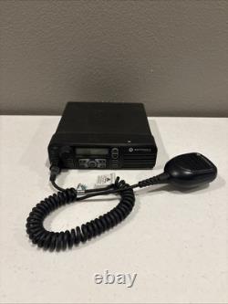Motorola XPR 4550 AAM27JQH9LA1AN Digital Radio Tested Working Great Condition
