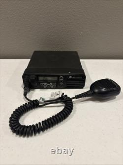 Motorola XPR 4550 AAM27JQH9LA1AN Digital Radio Tested Working Great Condition