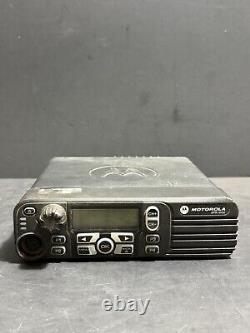 Motorola XPR 4550 Two-Way Radio AAM27QNH9LA1AN UHF 403-470 Mhz