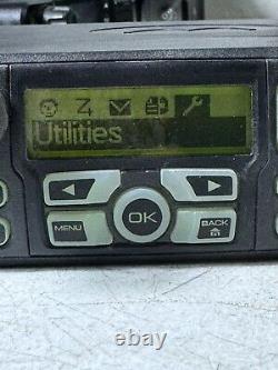 Motorola XPR 4550 Two-Way Radio AAM27QNH9LA1AN UHF 403-470 Mhz