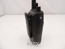 Motorola XPR 6300 UHF 403-470MHz 32ch 4W Two Way Handheld Radio with Battery