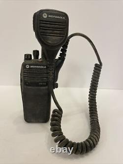 Motorola XPR-6350 UHF Portable Two Way Radio 450-512 Mhz With Battery/antenna