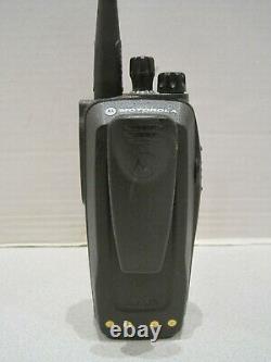 Motorola XPR 6550 UHF 450-512 Mhz 4W Digital Two way Radio