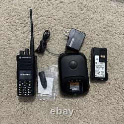 Motorola XPR 7550 UHF AAH56RDN9KA1AN DMR Two Way Radio