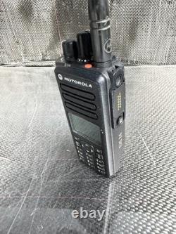 Motorola XPR 7550e AAH56RDN9WA1AN UHF 403-512 Mhz Two-Way Radio Untested