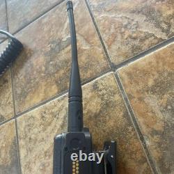 Motorola XPR 7550e TWO WAY RADIO AAH56RDN9RA1AN W / Battery Antenna Mic & Clip