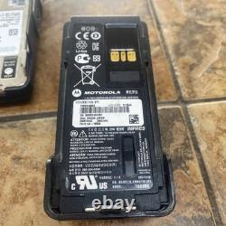 Motorola XPR 7550e TWO WAY RADIO AAH56RDN9RA1AN W / Battery Antenna Mic & Clip