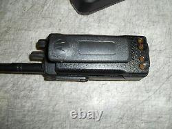 Motorola XPR 7550e Two-Way Radio Impres Battery & Charger AAH56RDN9WA1AN