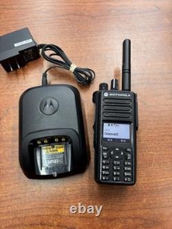 Motorola XPR 7550e Two Way Radio R02.60.03 + Charger