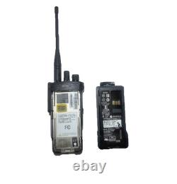 Motorola XPR 7550e UHF Two Way Radio AAH56RDN9WA1AN MOTOTRBO with Battery Antenna
