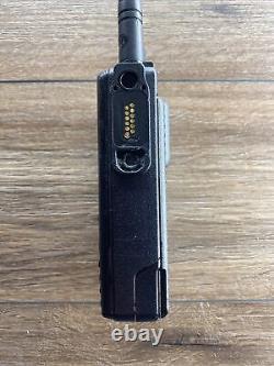 Motorola XPR 7580 Portable Two-Way Radio Only AAH56UCN9KB1AN With OEM Charger