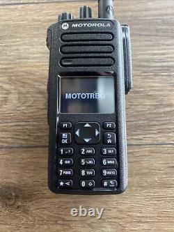 Motorola XPR 7580e Portable Two-Way Radio PN AAH56UCN9RB1AN / New OEM Charger