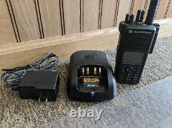 Motorola XPR 7580e Two-Way Radio 800/900 MHz AAH56UCN9RB1AN