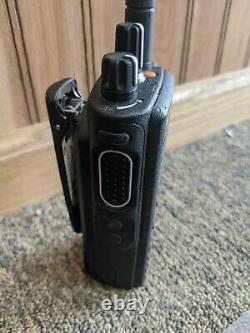 Motorola XPR 7580e Two-Way Radio 800/900 MHz AAH56UCN9RB1AN