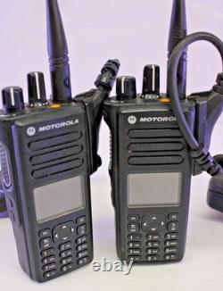 Motorola XPR 7580e Two-Way Radio Walkie Talkie withBattery & Mic, Lot of 2, Parts