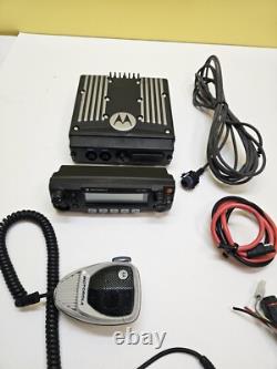 Motorola XTL2500 136-174 VHF 50W Remote Head Two Way Radio w Mic M21KSM9PW1AN