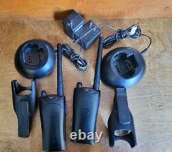 Motorola XTN XV2600 VHF Two Way Radio With mount and charger TESTED