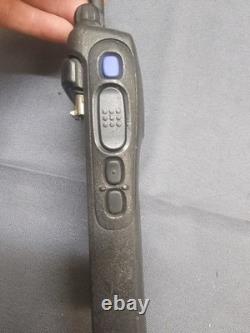 Motorola XTS2500 136-174 MHz VHF Two Way Radio H46KDD9PW5BN w Charger
