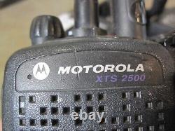 Motorola XTS2500 Military/Police/Fire/EMS Digital Two-Way Radio LARGE BUNDLE rl2
