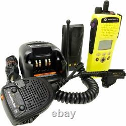 Motorola XTS2500 UHF 380-470 MHz P25 Digital Two-Way Radio SMARTZONE ADP DES-OFB