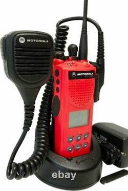 Motorola XTS3000 Model II 800 MHz Smartzone Digital Two Way Radio H09UCF9PW7BN