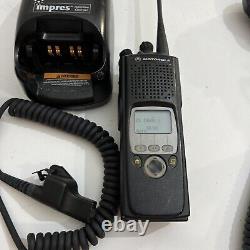 Motorola XTS5000R H18UCF9PW6AN 700/800MHz Two Way Radios Charger Mic
