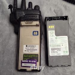 Motorola XTS 2500 UHF Black Two Way Radio IMPRES Battery Mic Antenna Portable